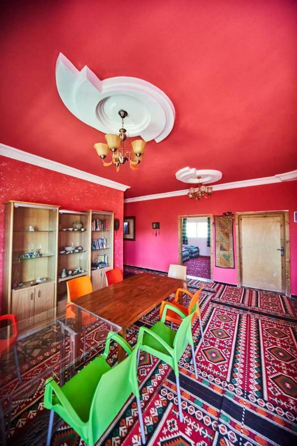 Bed and Breakfast Bedouin Pink Ecohouse Wadi Musa Exterior foto