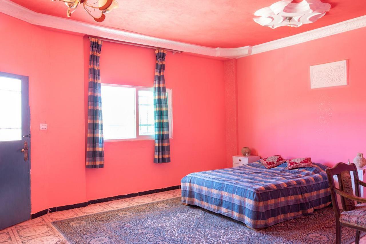 Bed and Breakfast Bedouin Pink Ecohouse Wadi Musa Exterior foto