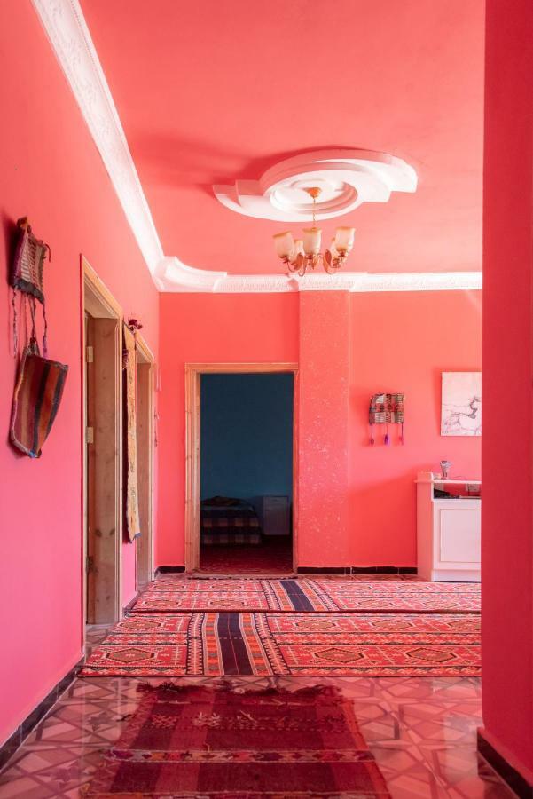 Bed and Breakfast Bedouin Pink Ecohouse Wadi Musa Exterior foto